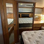 Annapolis Boat Life - Overnight Stays