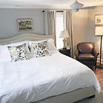 134 Prince - Luxury Boutique Hotel