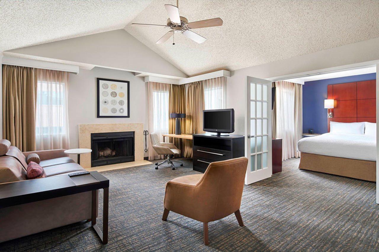 Hotel Sonesta Es 3*