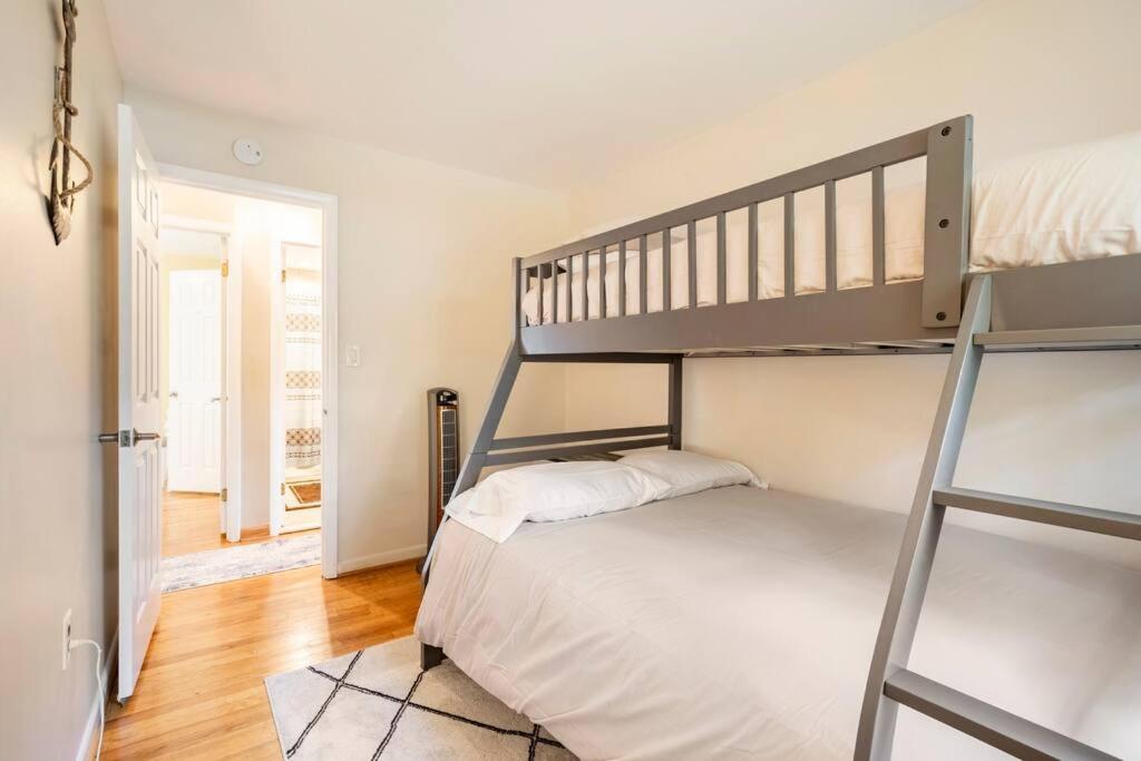 Retreat - 7 Mins From Dta! *
