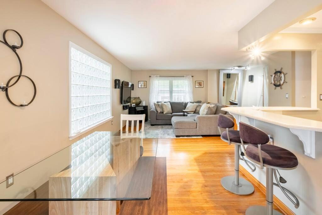 Retreat - 7 Mins From Dta!