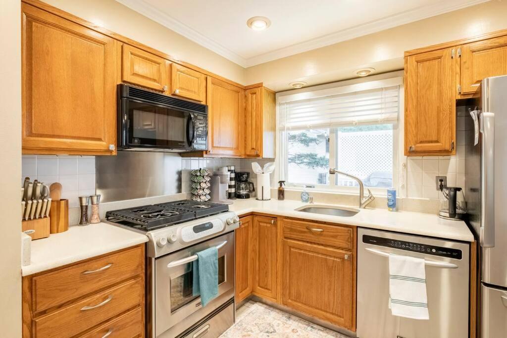 Retreat - 7 Mins From Dta! Holiday home Annapolis