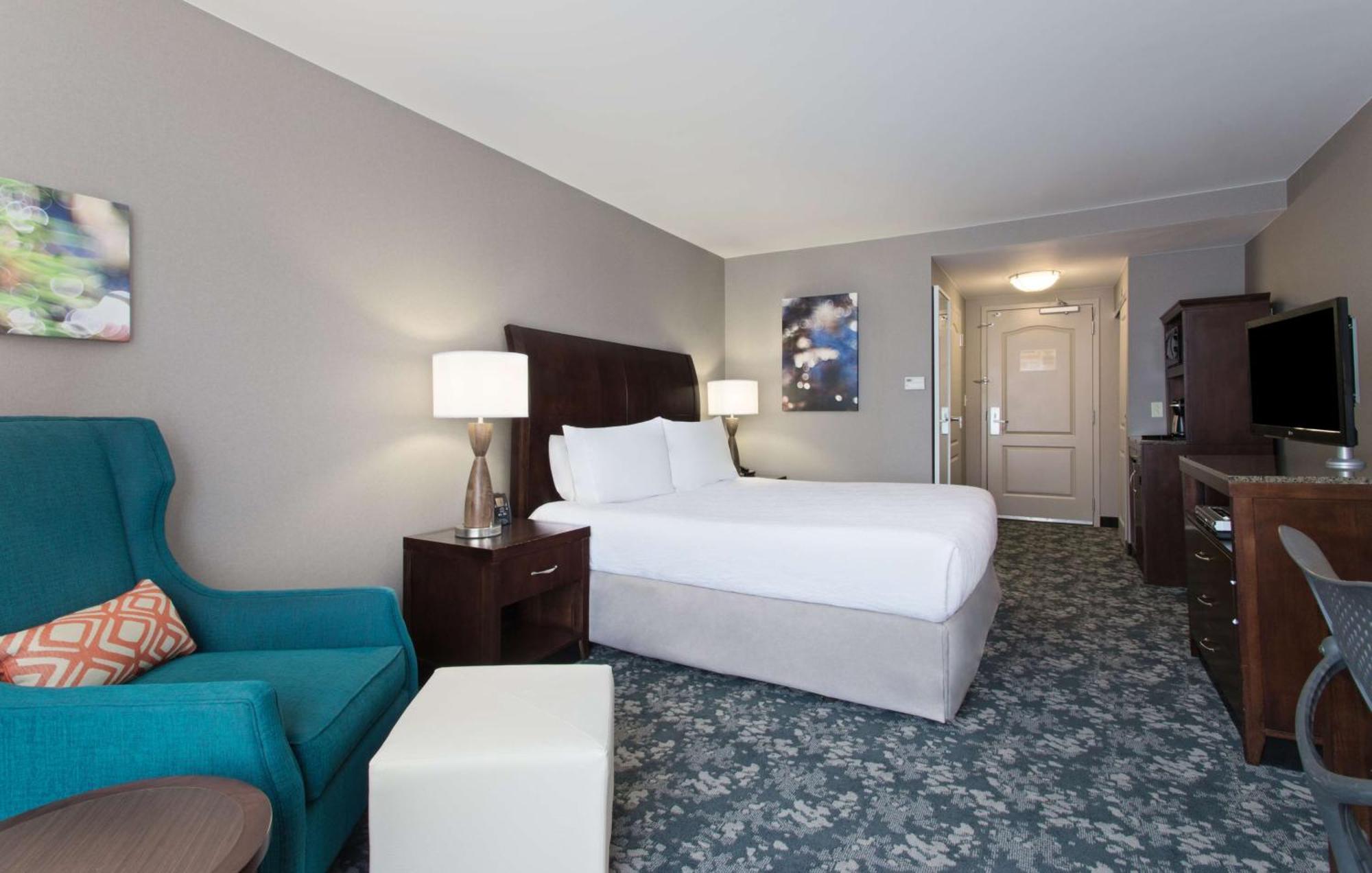 Hilton Garden Hotel 3*