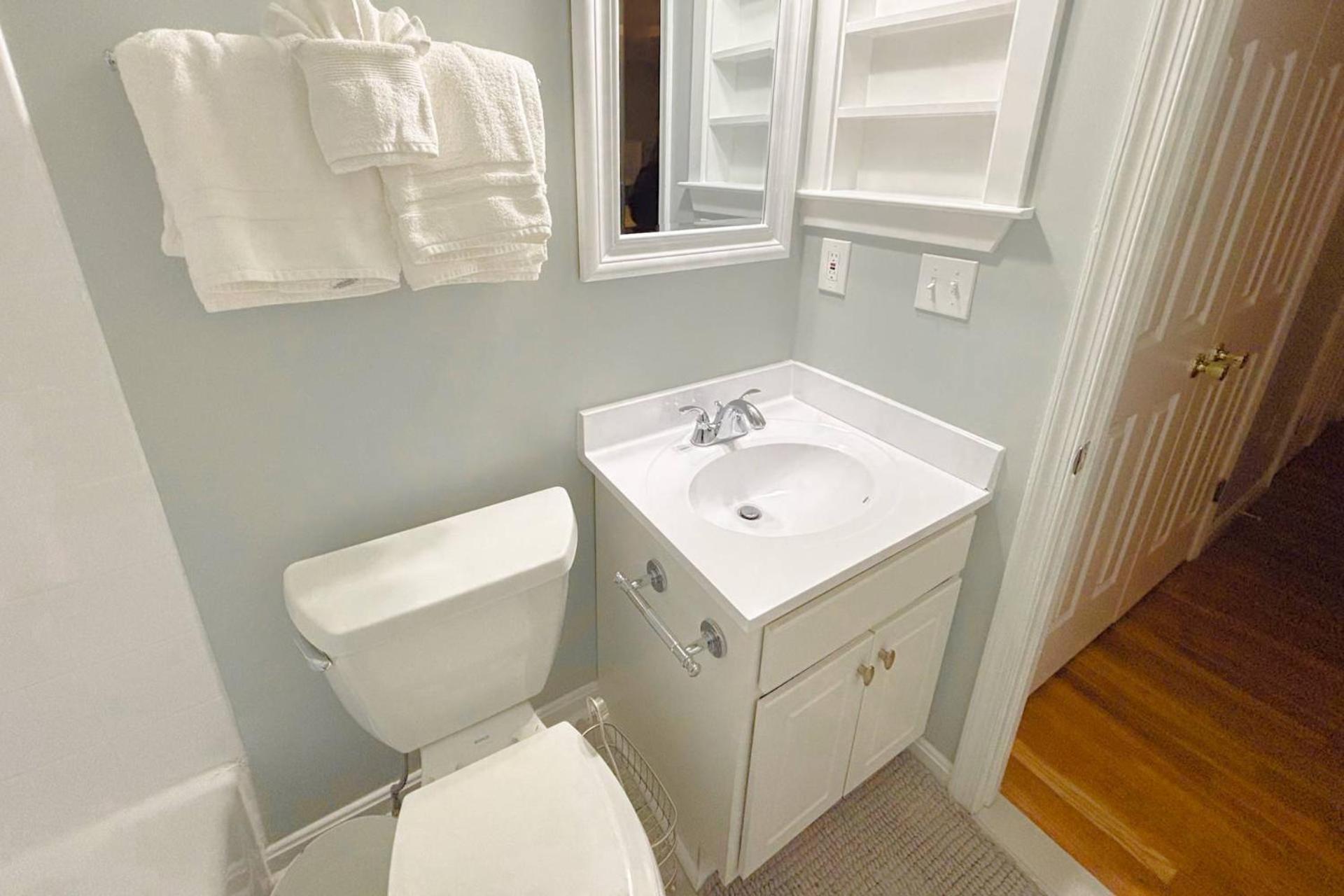 Naptown Nook Holiday home *