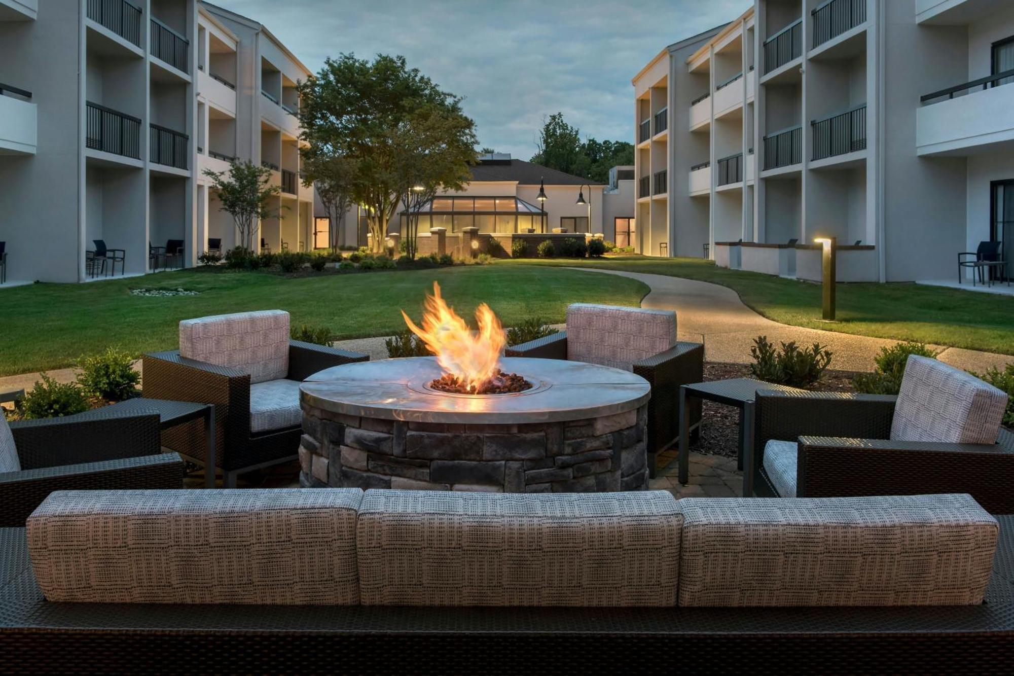 Courtyard By Marriott 3* Annapolis