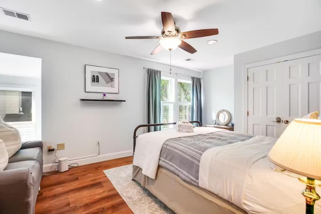 Oasis By The Bay - Waterfront Heated Pool Hot Tub * Annapolis