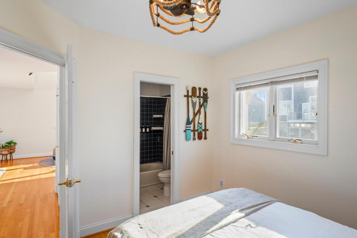 Waterfront Getaway - Dock Ur Boat & Walk To Annapolis