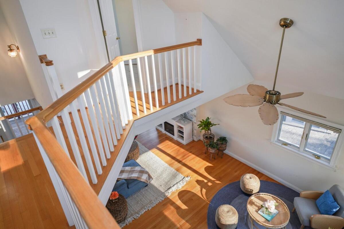 Waterfront Getaway - Dock Ur Boat & Walk To