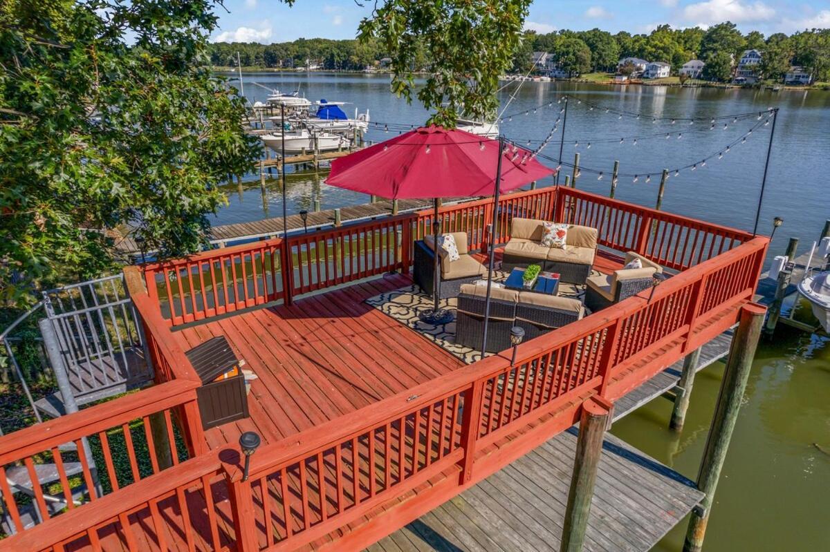 Holiday home Waterfront Getaway - Dock Ur Boat & Walk To *