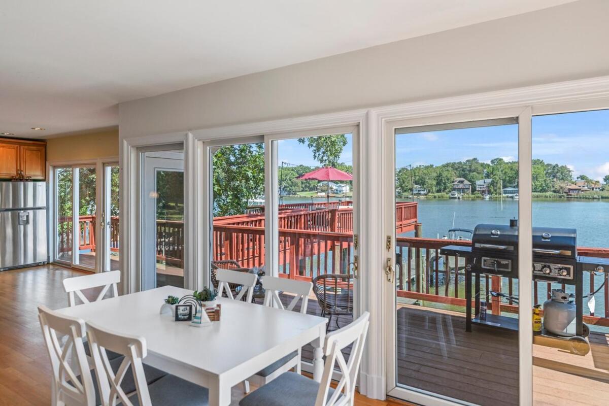 Waterfront Getaway - Dock Ur Boat & Walk To Annapolis