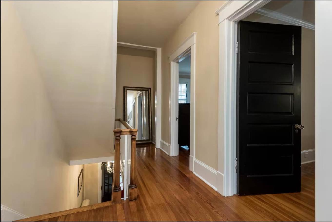 Historic Row 1 Block From Gate 1 At Usna Holiday home *
