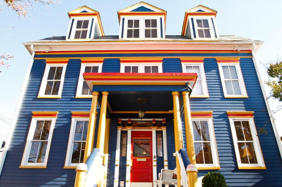 Bed & Breakfast Academy 4*