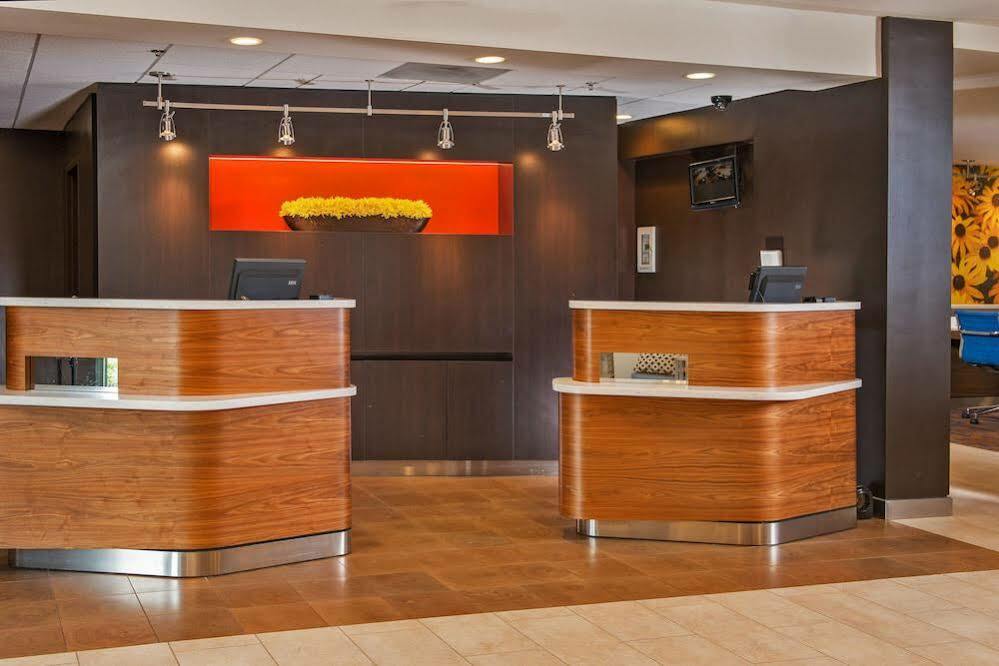 Courtyard By Marriott