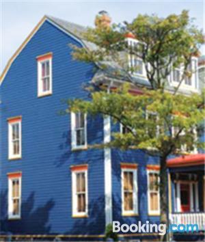 Academy 4* Annapolis